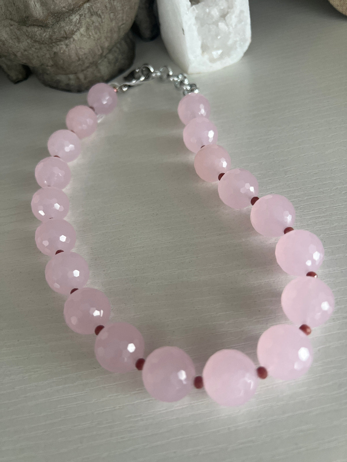 PINK LEAVE NECKLACE