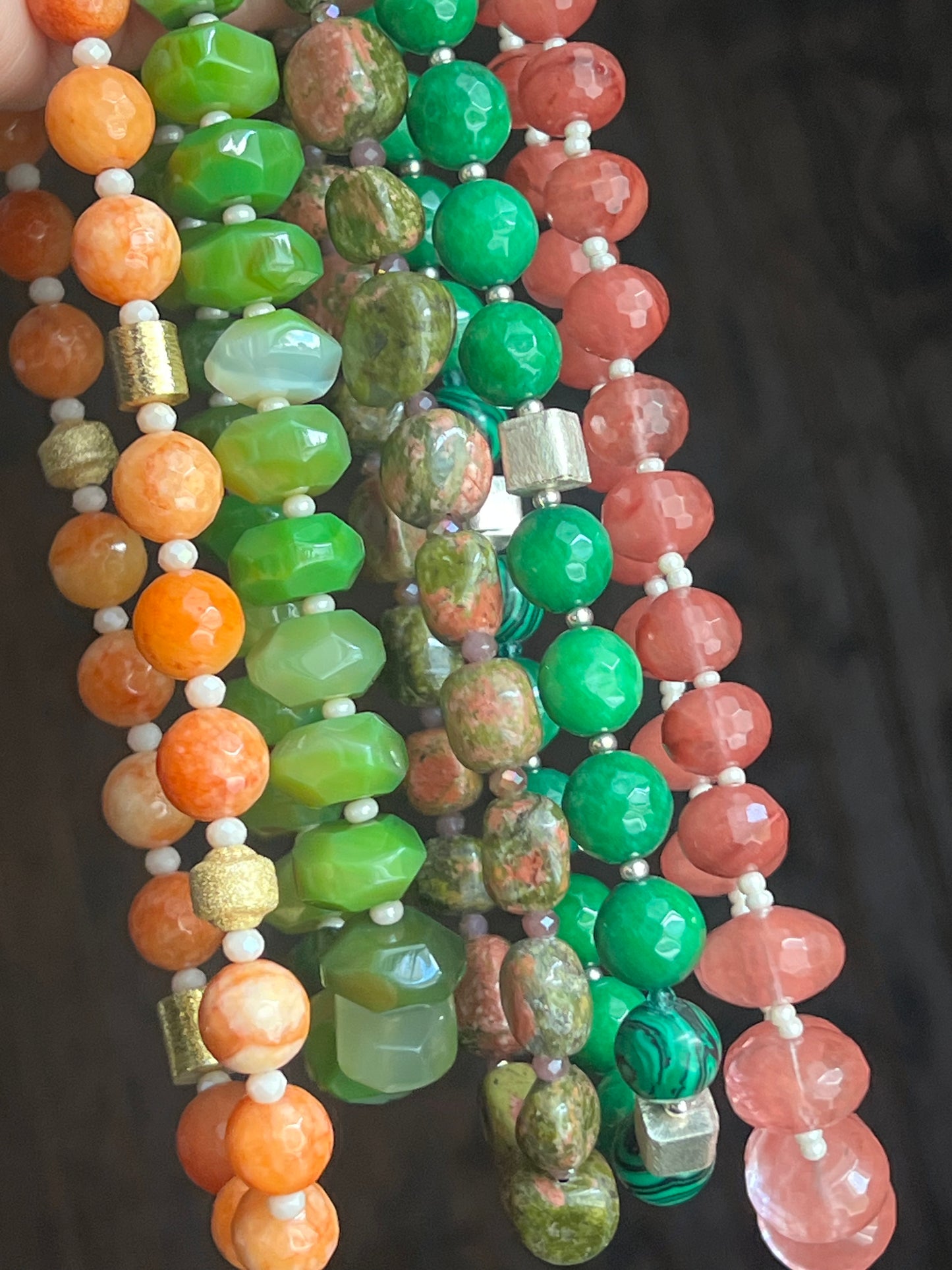 BEADED NECKLACES VARIADOS